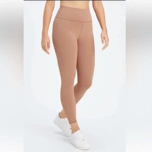 Fabletics 7/8 length tan exercise pant, size extra large